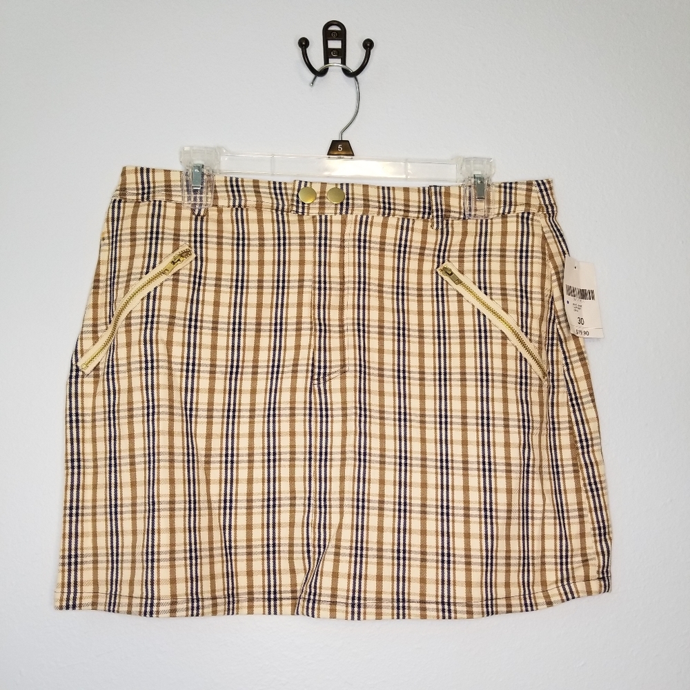 NWT Forever 21 plaid mini skirt size 30